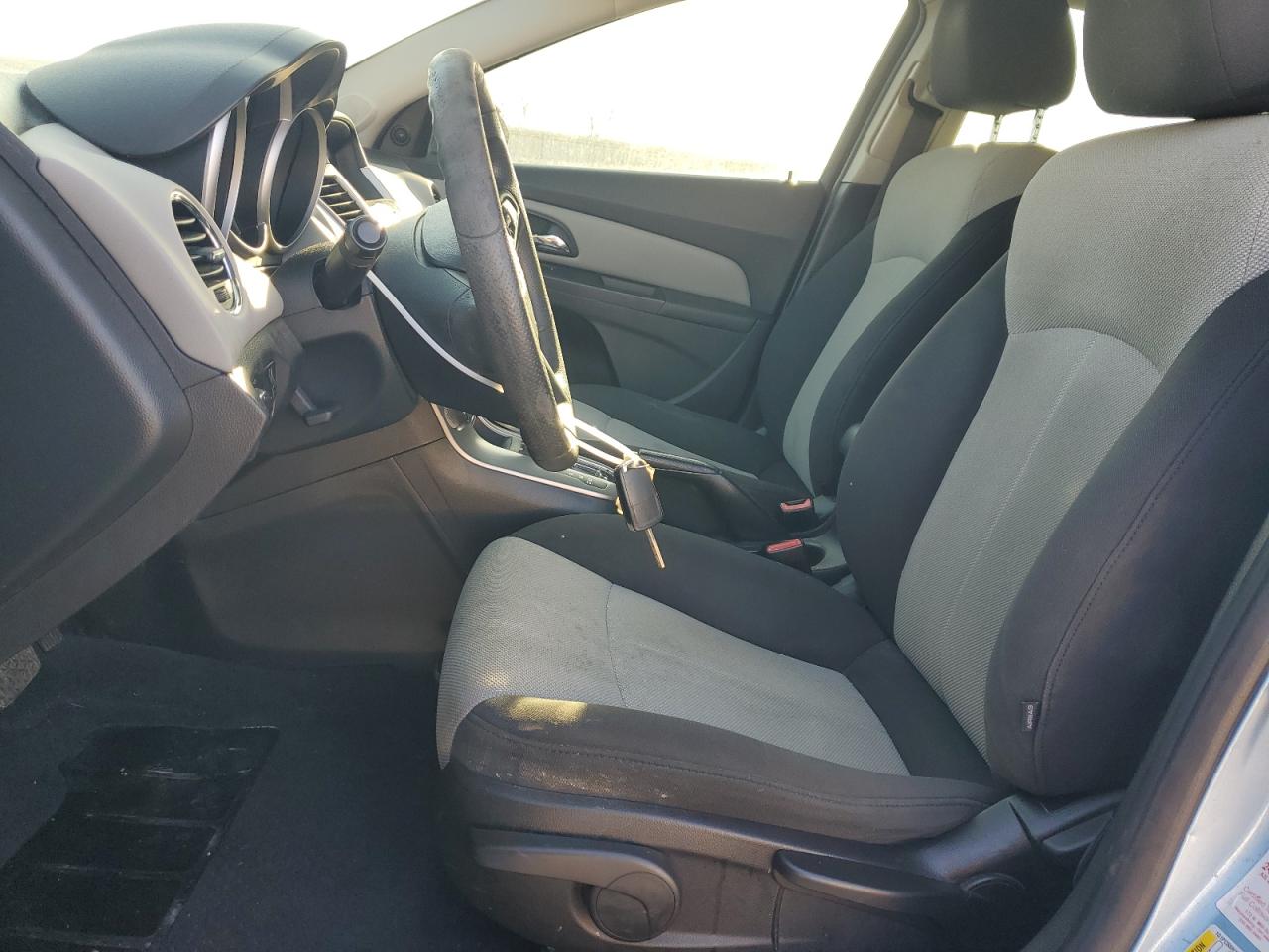 2011 Chevrolet Cruze - Image 7