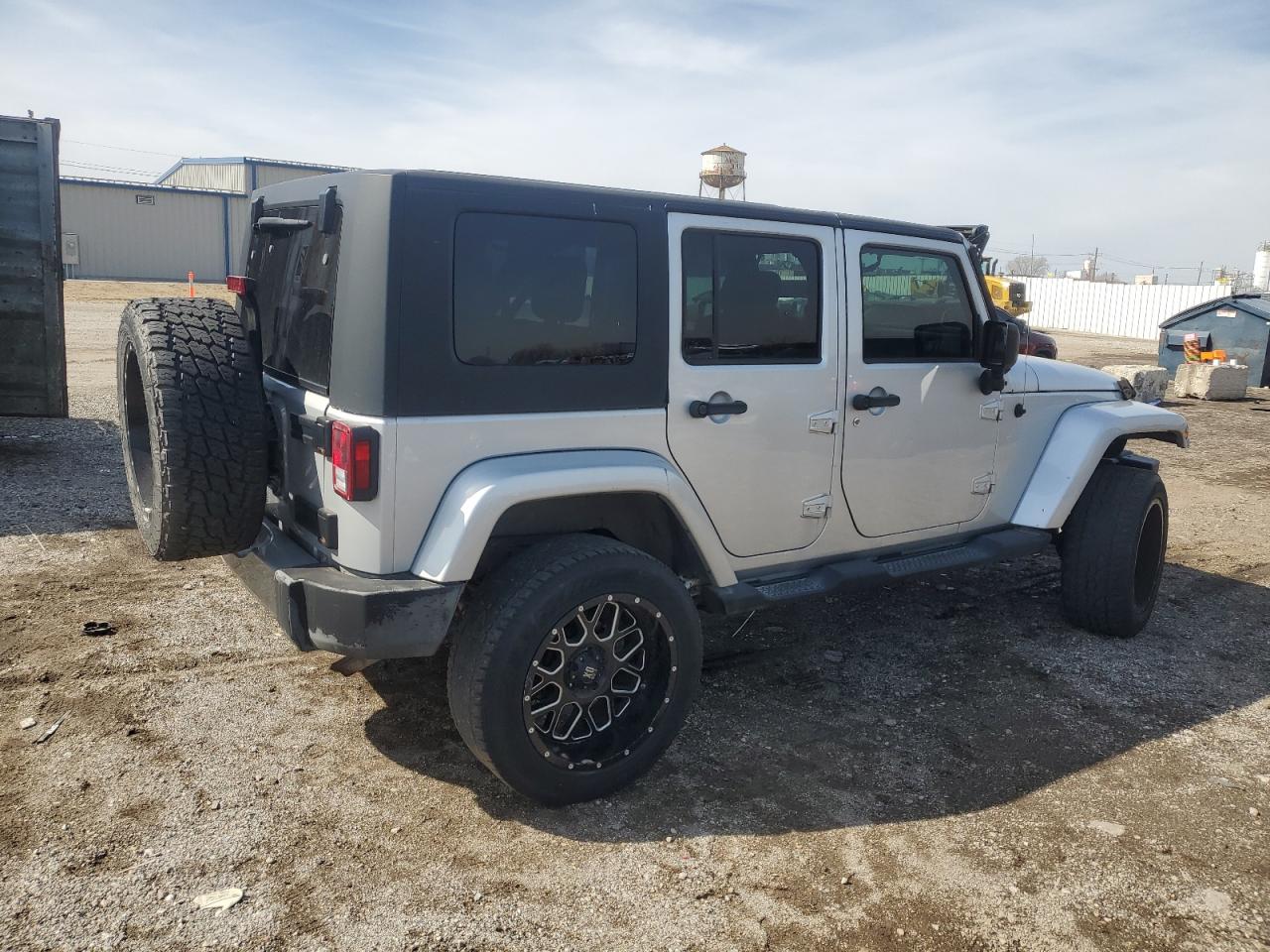 2009 Jeep Wrangler - Image 3