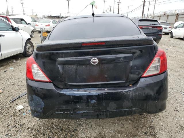  NISSAN VERSA 2017 Czarny