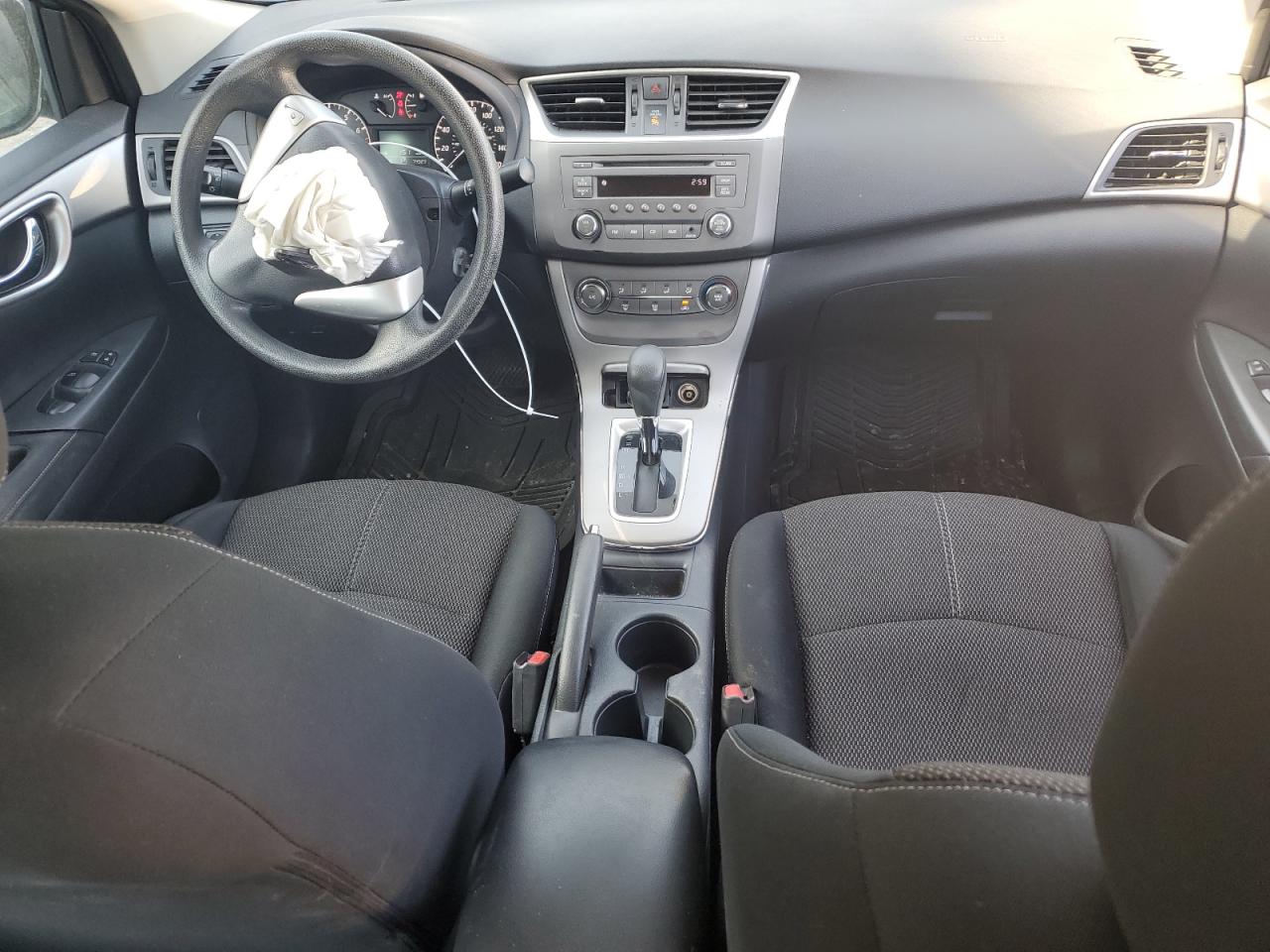 2014 Nissan Sentra - Image 8