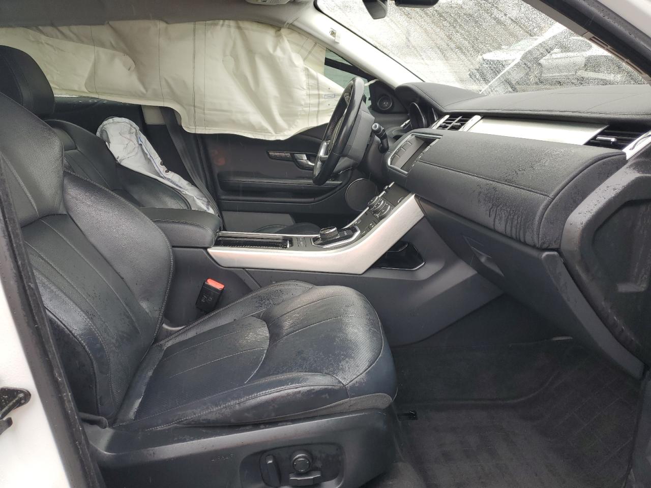 2017 Land Rover Range Rover - Image 7