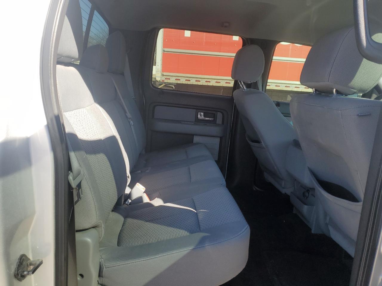 2013 Ford F-150 - Image 10