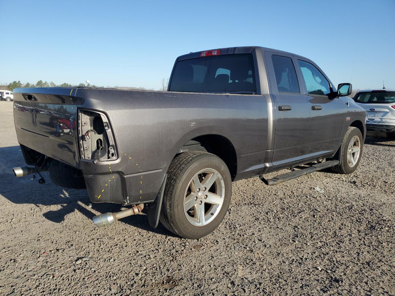 2018 RAM 1500 - Image 3
