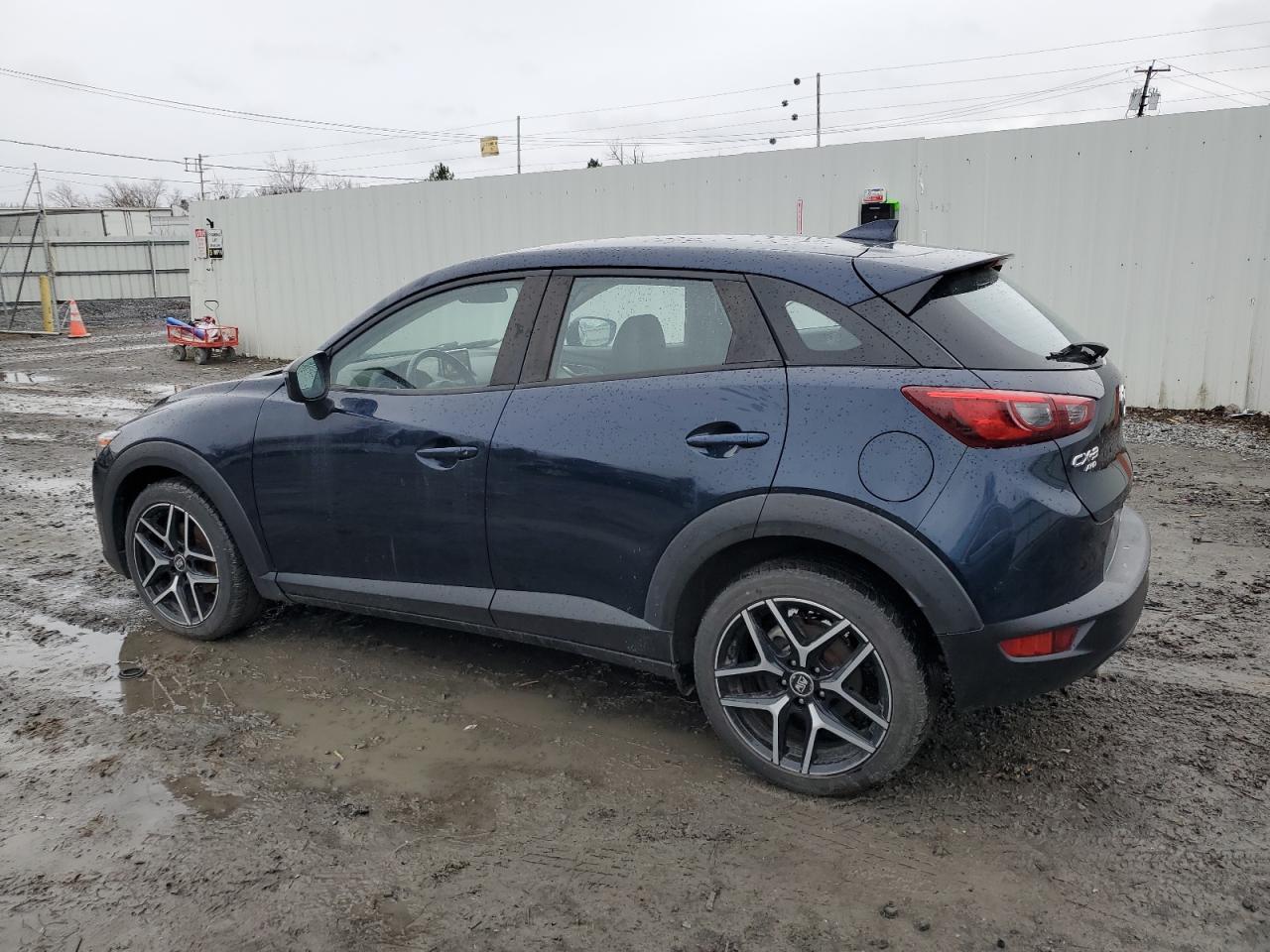 2017 Mazda CX-3 - Image 2
