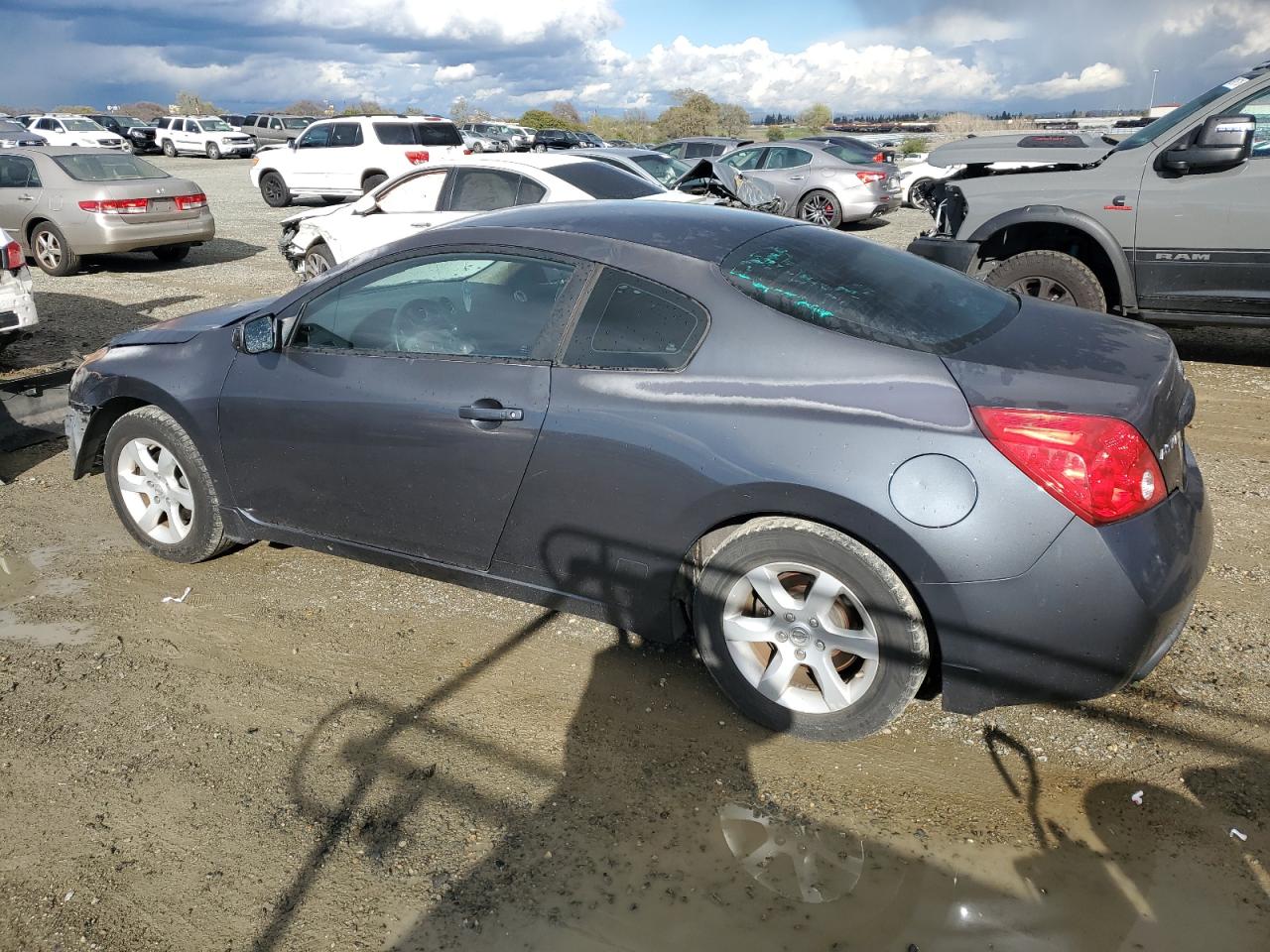 2008 Nissan Altima - Image 2