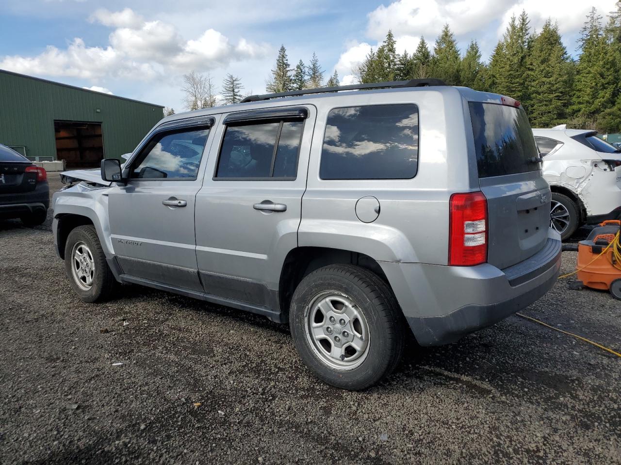 2014 Jeep Liberty (Patriot) - Image 2