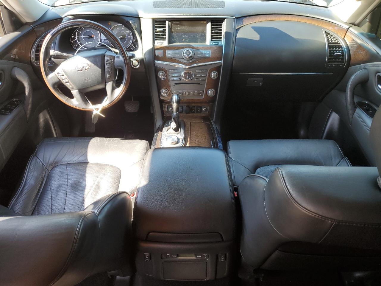 2011 Infiniti QX56 - Image 8