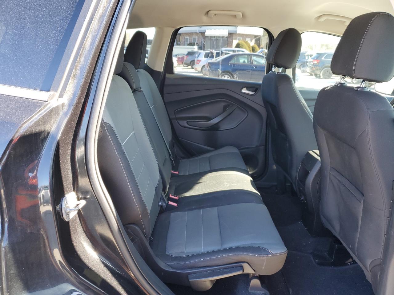 2015 Ford Escape - Image 11