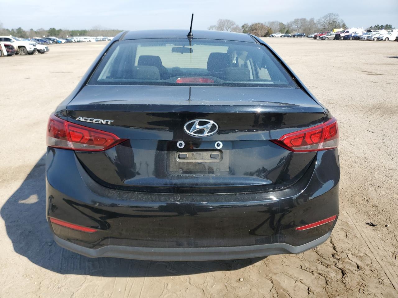 2018 Hyundai Accent - Image 6