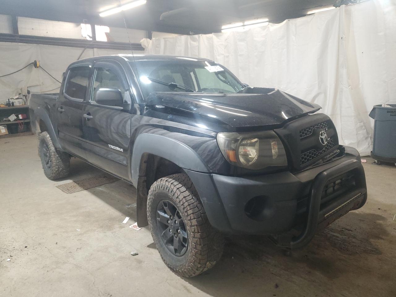 2011 Toyota Tacoma - Image 4