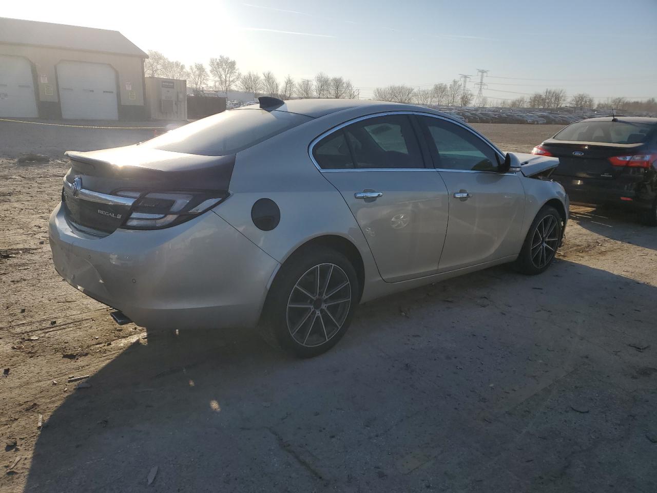 2014 Buick Regal - Image 3