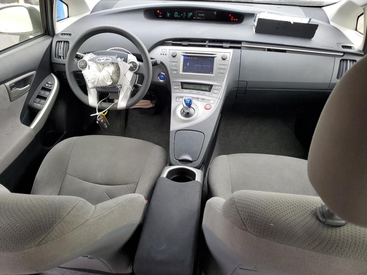 2015 Toyota Prius - Image 8