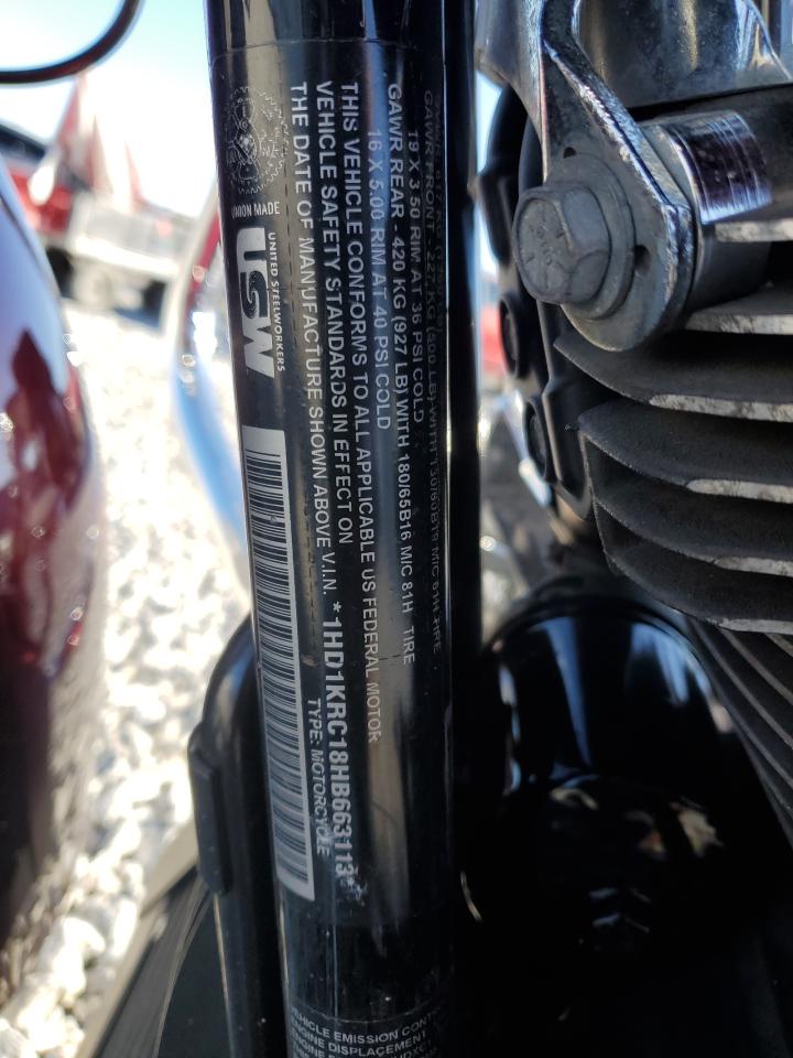 2017 Harley-Davidson Flhxs Street Glide Special VIN: 1HD1KRC18HB663113 Lot: 49259755