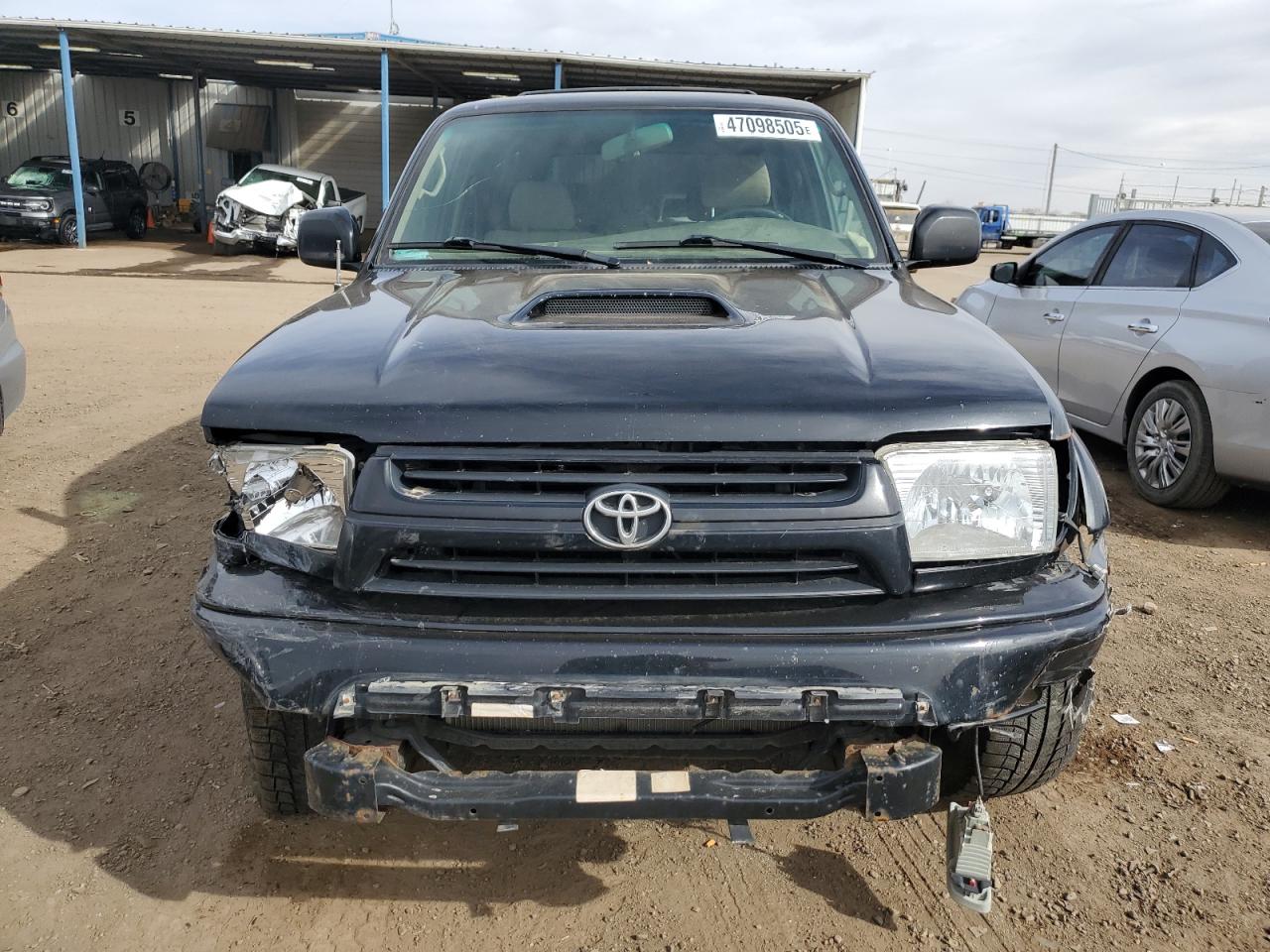 2001 Toyota 4Runner - Image 5