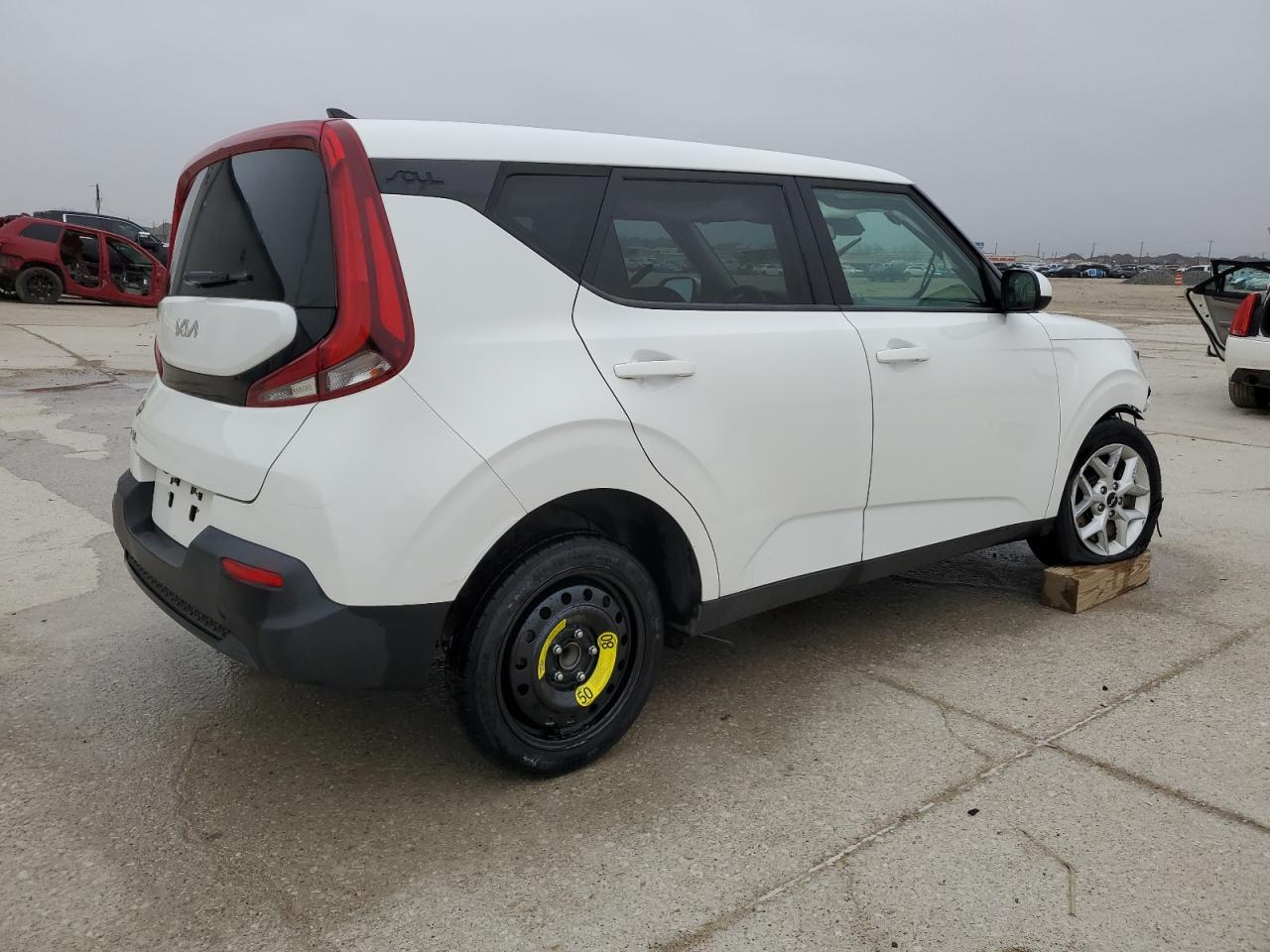 2022 Kia Soul - Image 3