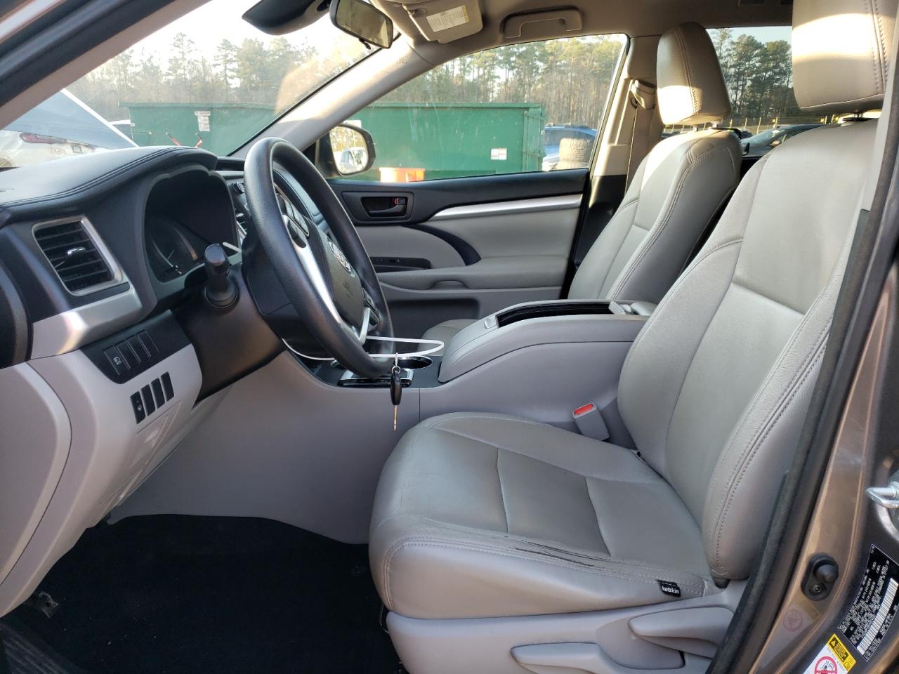 2017 Toyota Highlander Le VIN: 5TDZARFHXHS024482 Lot: 48671155