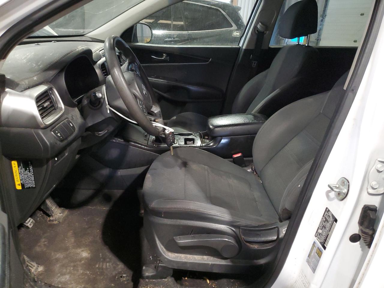 2017 Kia Sorento - Image 7