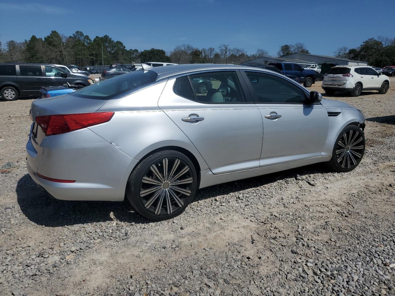 2012 Kia Optima - Image 3