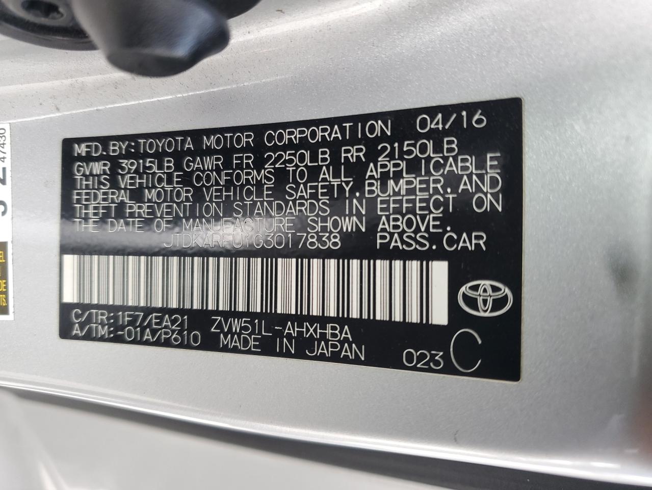 2016 Toyota Prius - Image 14