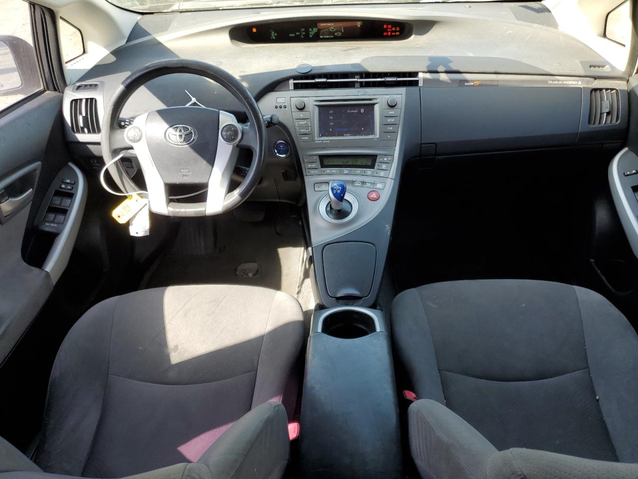 2012 Toyota Prius - Image 8