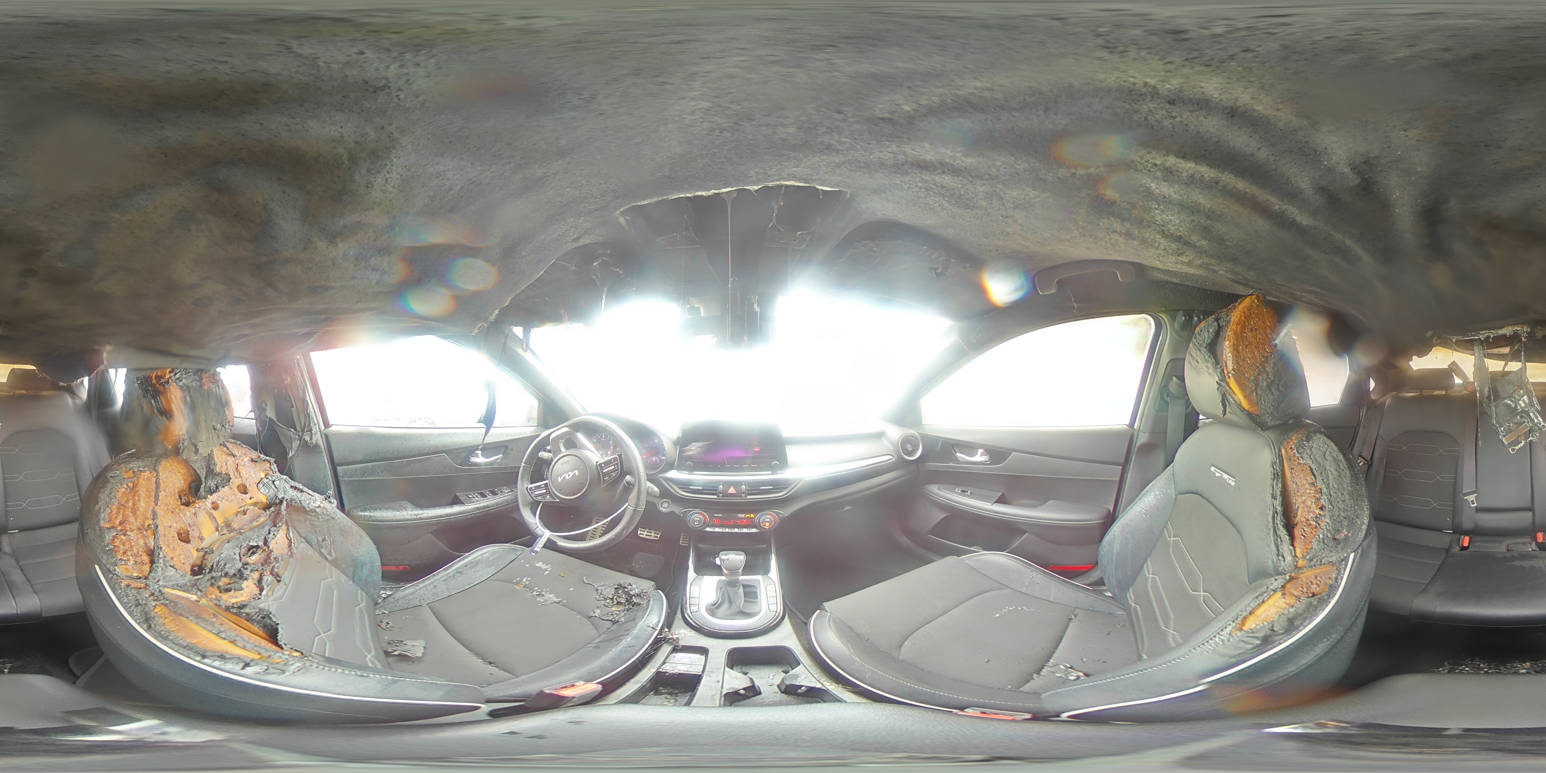 2023 Kia Forte - Image 13