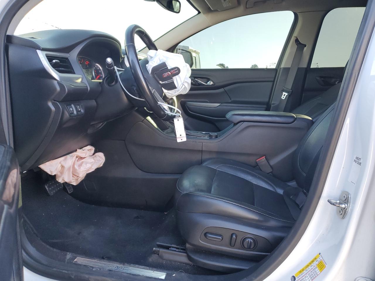 2019 GMC Acadia - Image 7