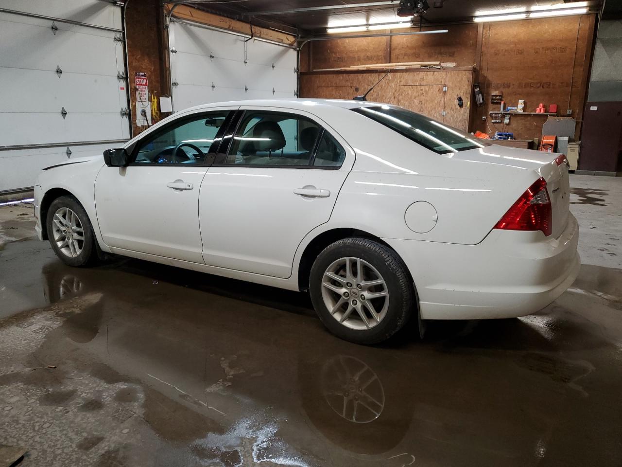 2012 Ford Fusion - Image 2