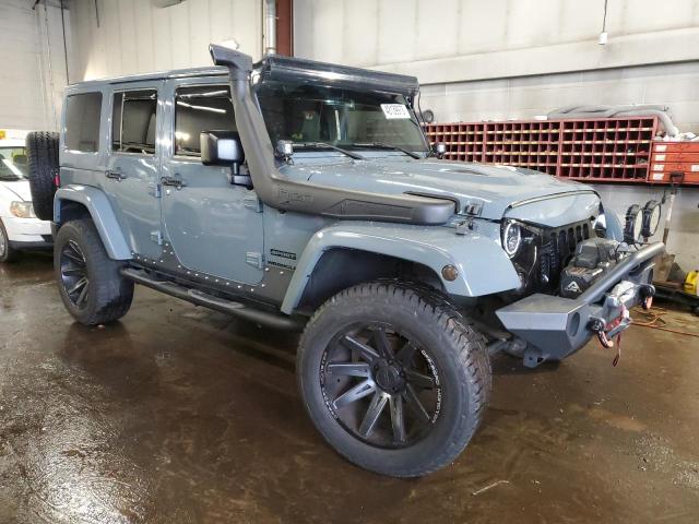  JEEP WRANGLER 2015 Серый