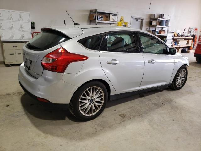  FORD FOCUS 2014 Серебристый