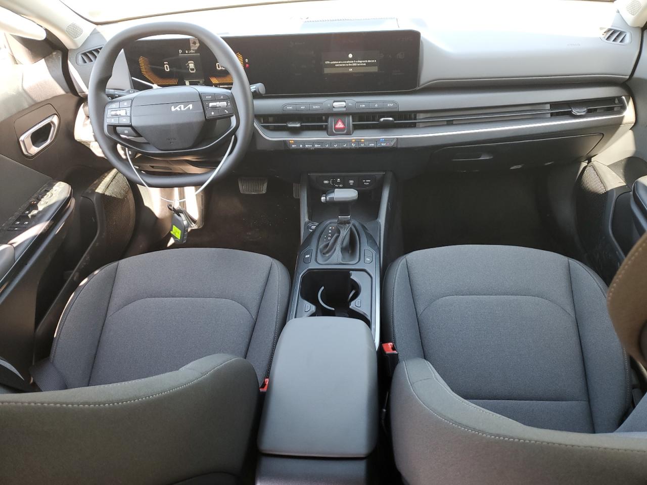 2025 Kia K4 Lx VIN: 3KPFT4DE5SE061918 Lot: 49420525