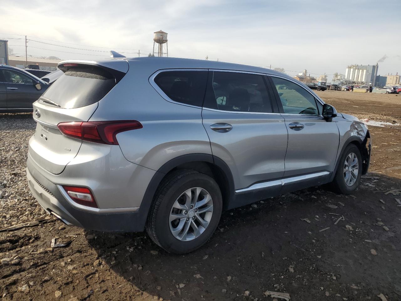 2020 Hyundai Santa Fe - Image 3