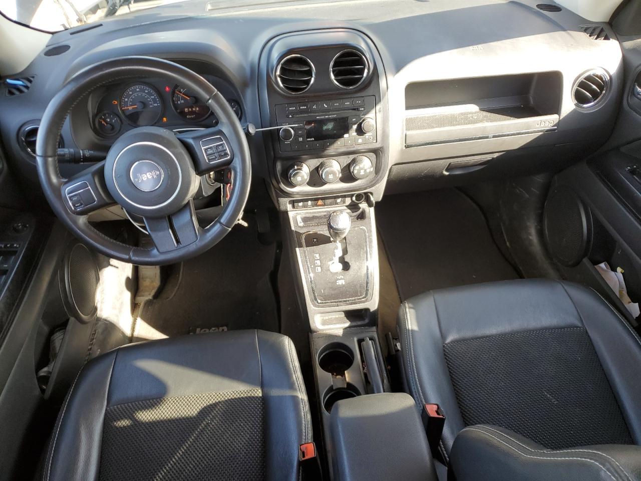 2016 Jeep Liberty (Patriot) - Image 8