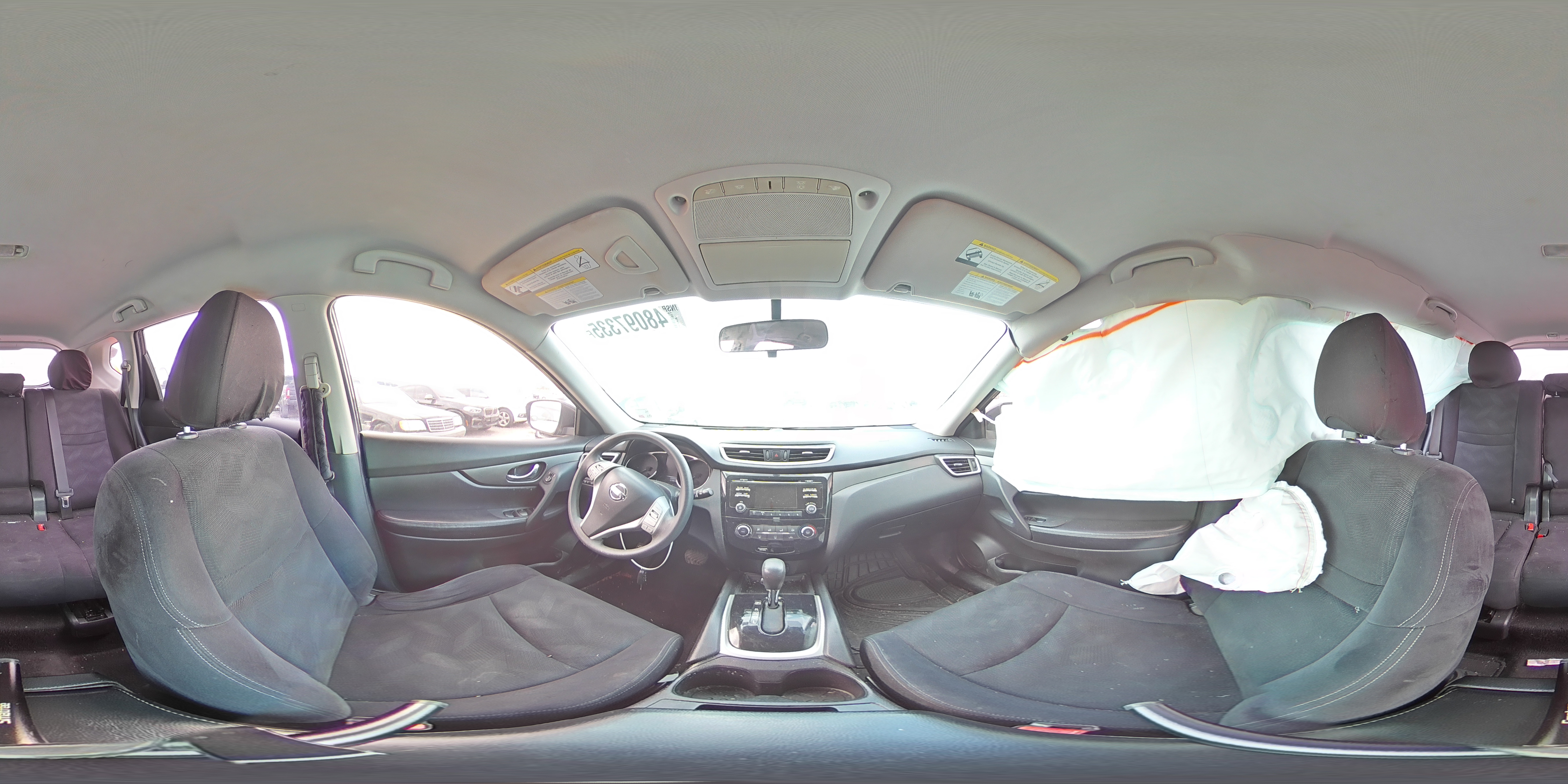 2016 Nissan Rogue - Image 13