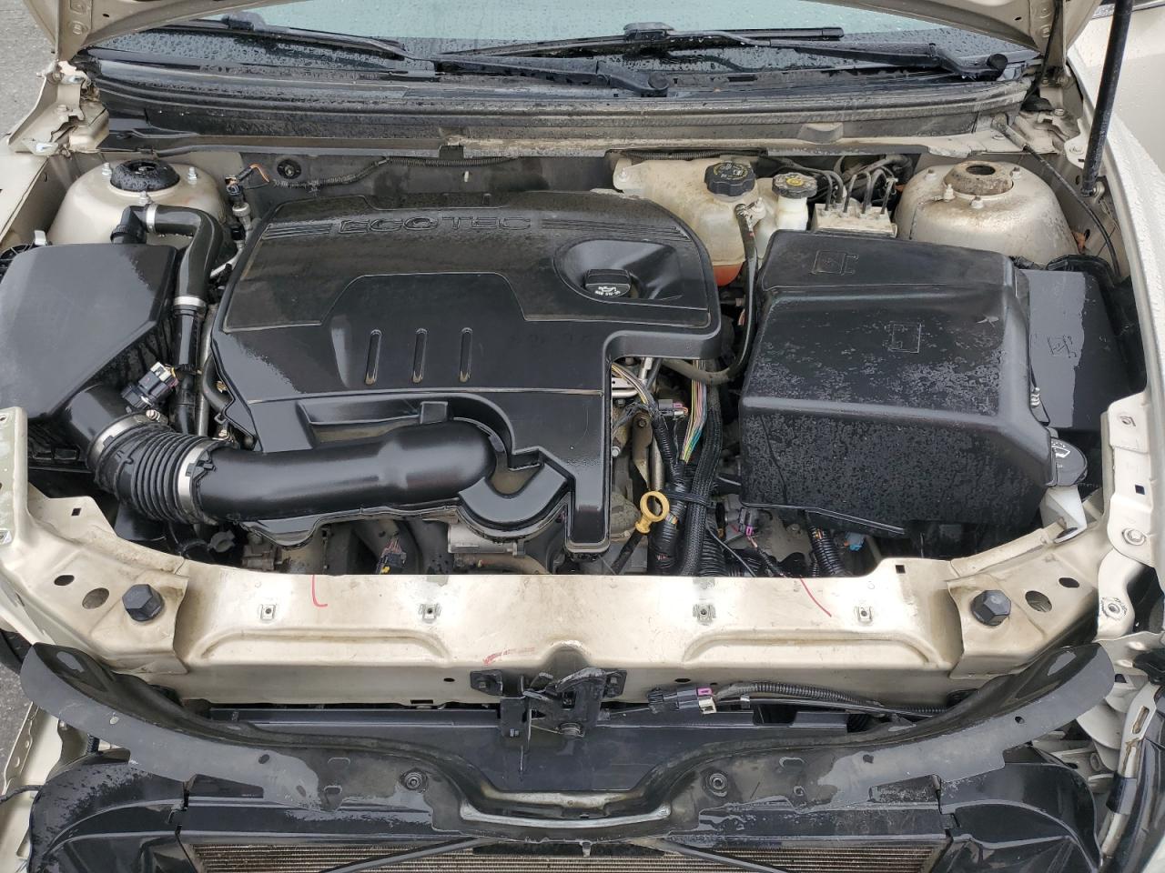 2012 Chevrolet Malibu - Image 11