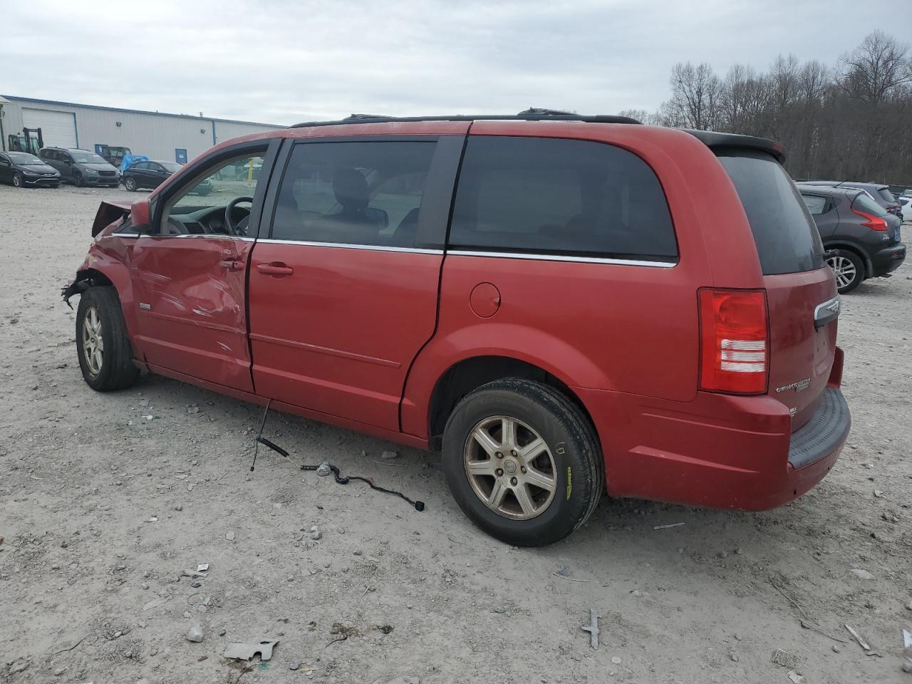 2008 Chrysler Town & Country - Image 2