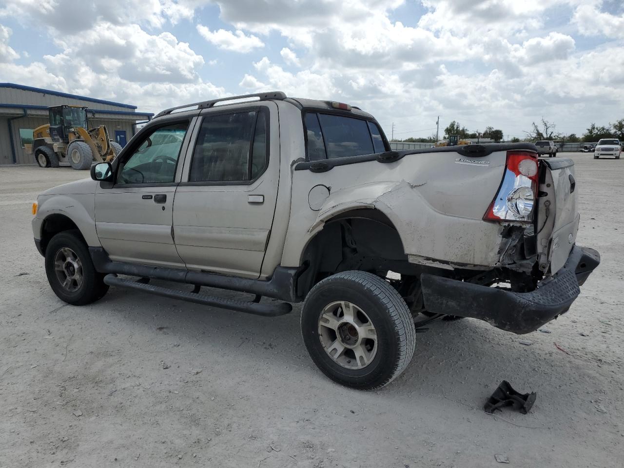 2003 Ford Explorer - Image 2