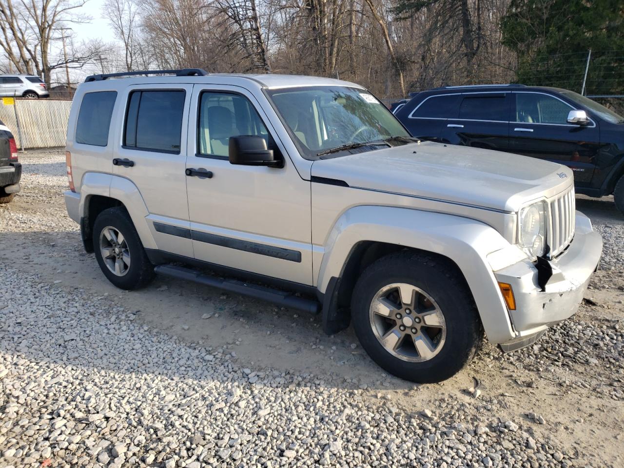 2008 Jeep Liberty (North America) - Image 4