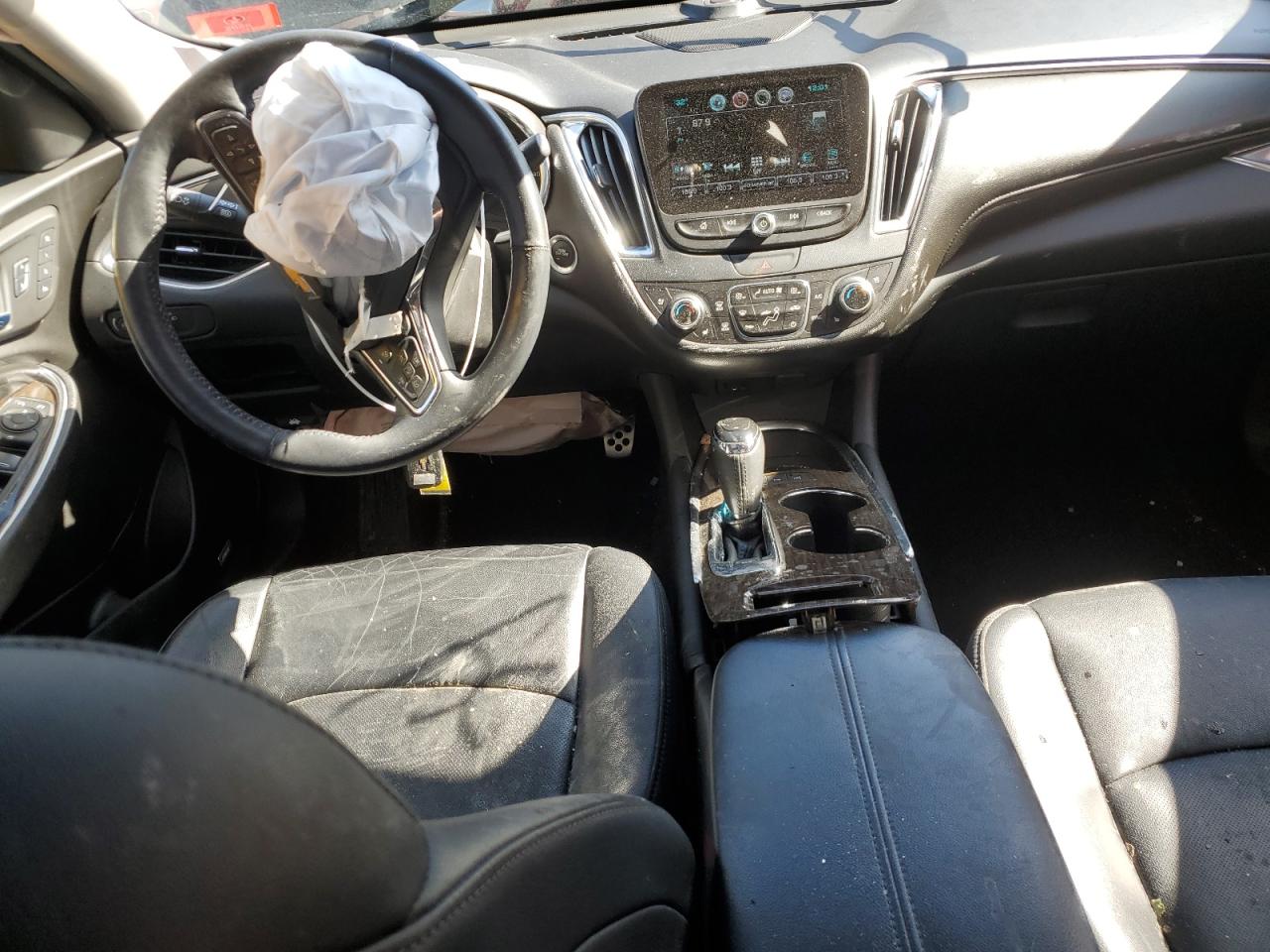 2016 Chevrolet Malibu - Image 8