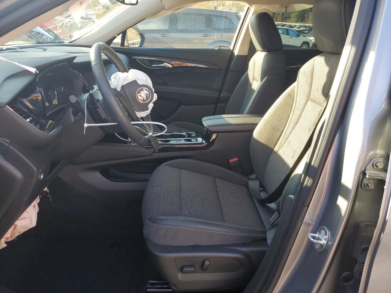 2022 Buick Envision Preferred VIN: LRBAZLR43ND060676 Lot: 49472945