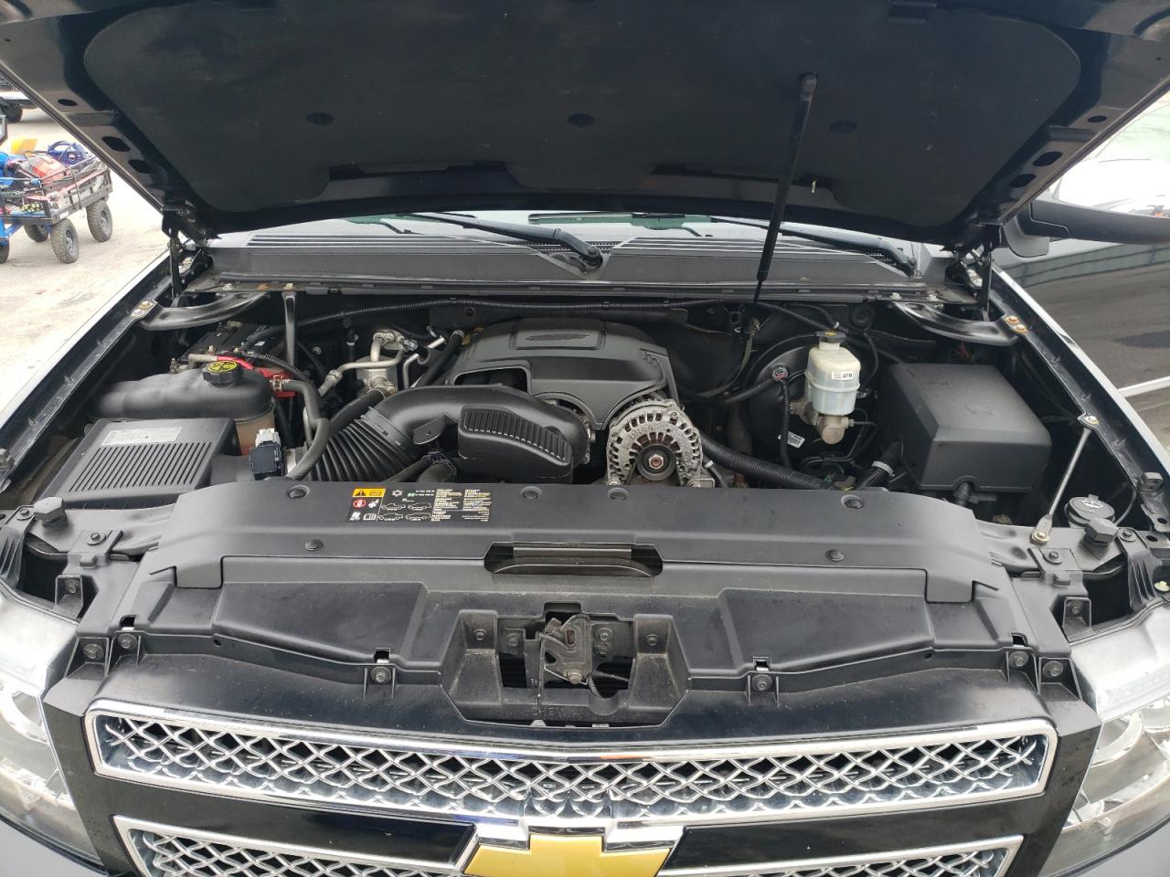 2013 Chevrolet Tahoe - Image 13