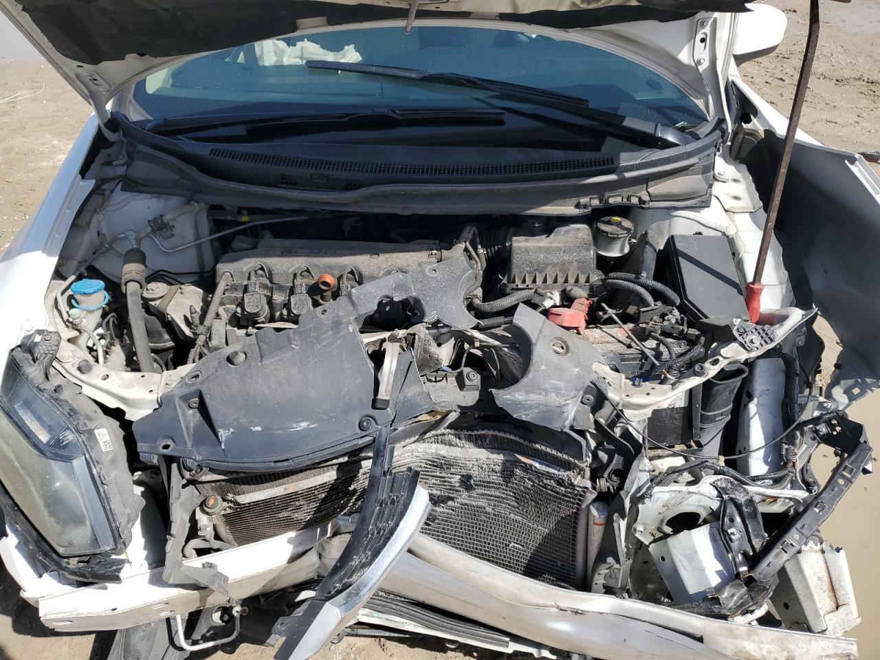 2015 Honda Civic - Image 13