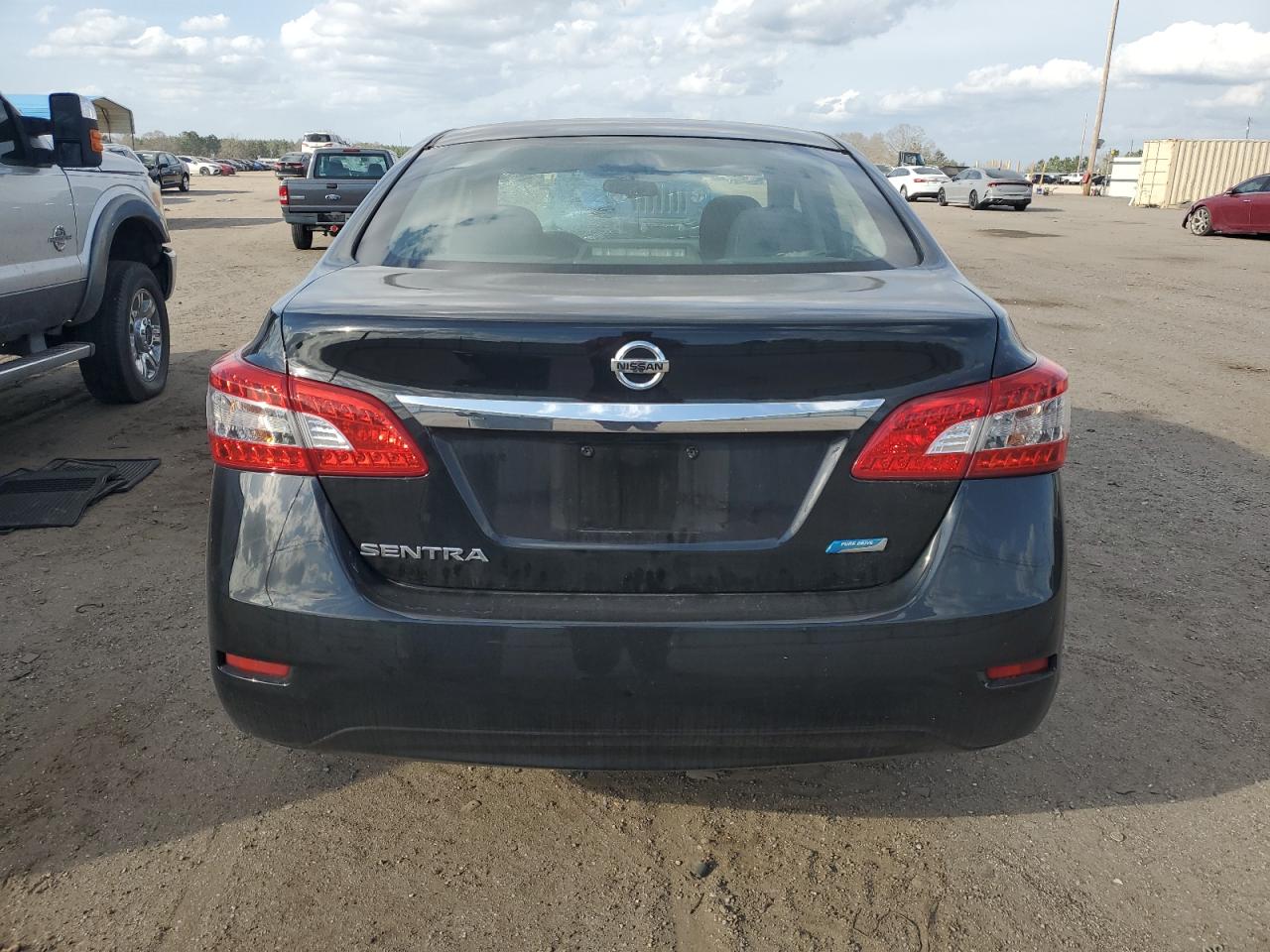 2014 Nissan Sentra - Image 6