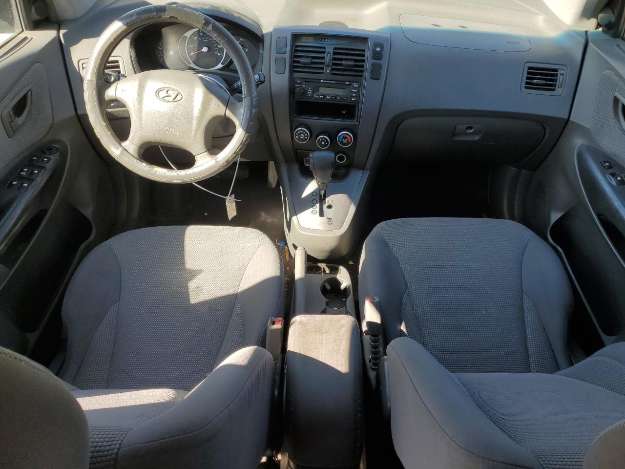 2007 Hyundai Tucson - Image 8