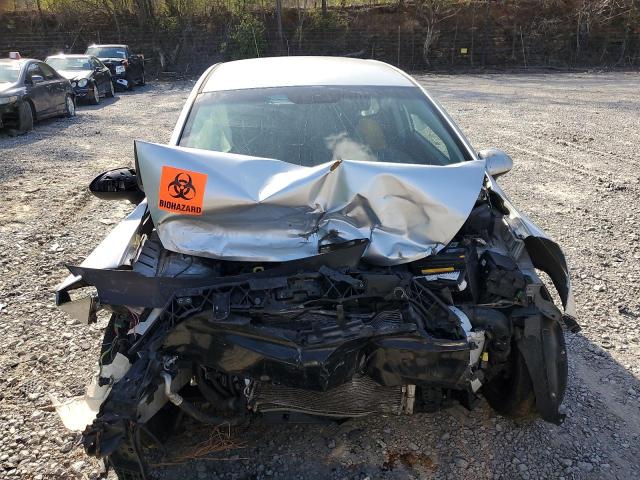  KIA RIO 2016 Серебристый