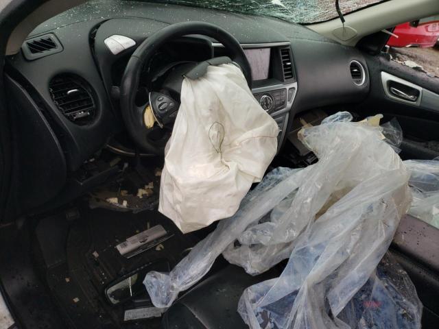  NISSAN PATHFINDER 2017 Белый