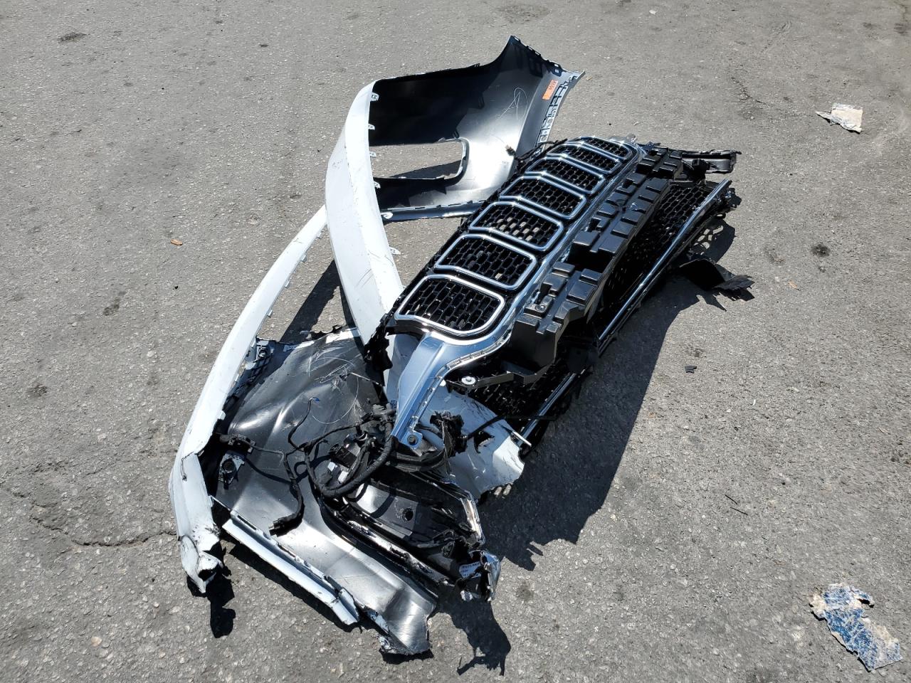 2024 Jeep Wagoneer Series Iii VIN: 1C4SJVDP1RS168807 Lot: 50930295