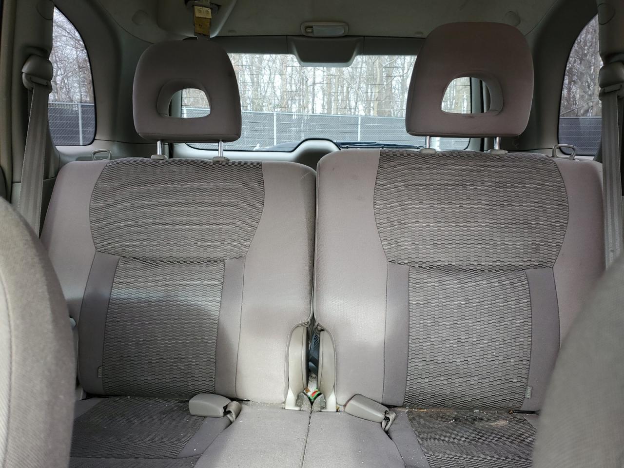 2005 Toyota RAV 4 - Image 10