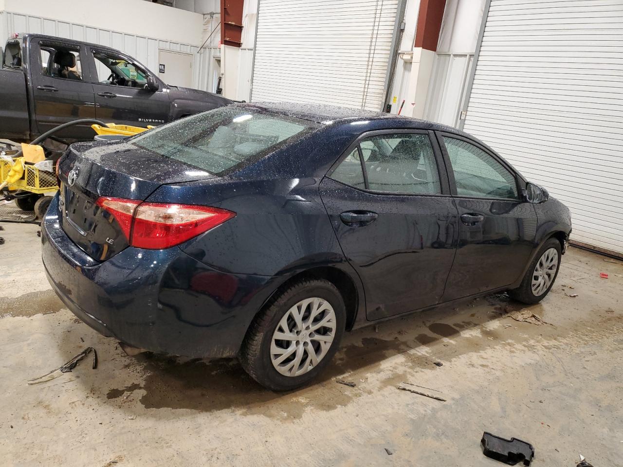 2017 Toyota Corolla - Image 3
