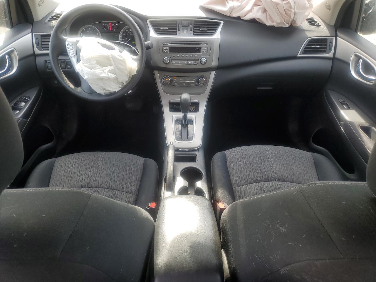 2014 Nissan Sentra - Image 8
