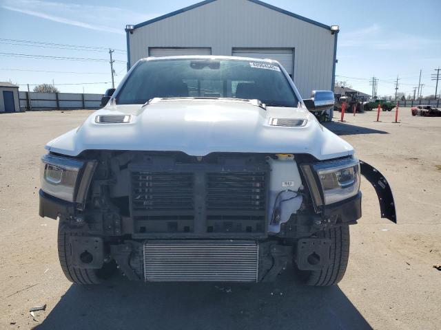 RAM 1500 2022 Белы